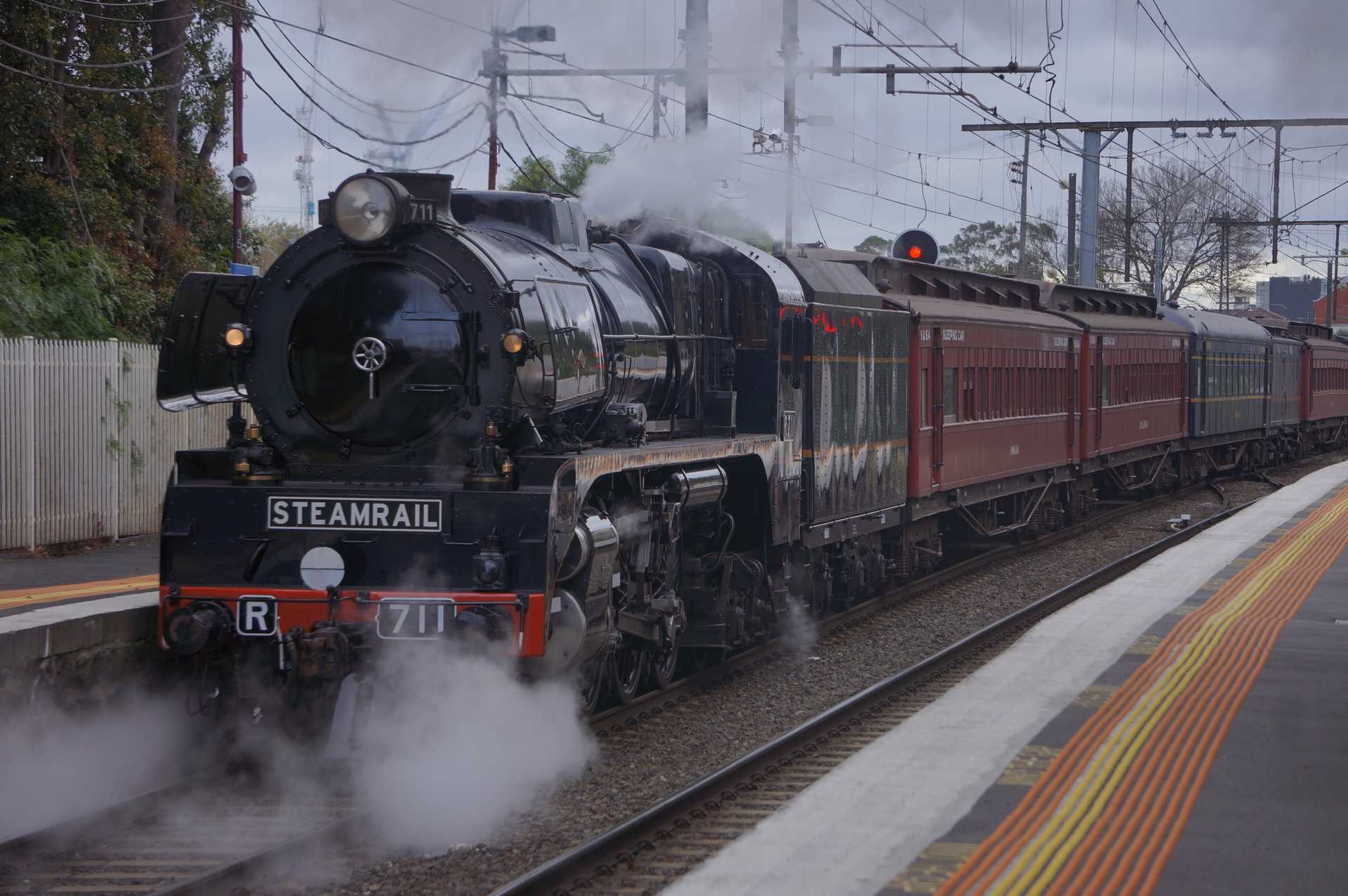 Tocumwal Spectacular departing Newport Railway Station