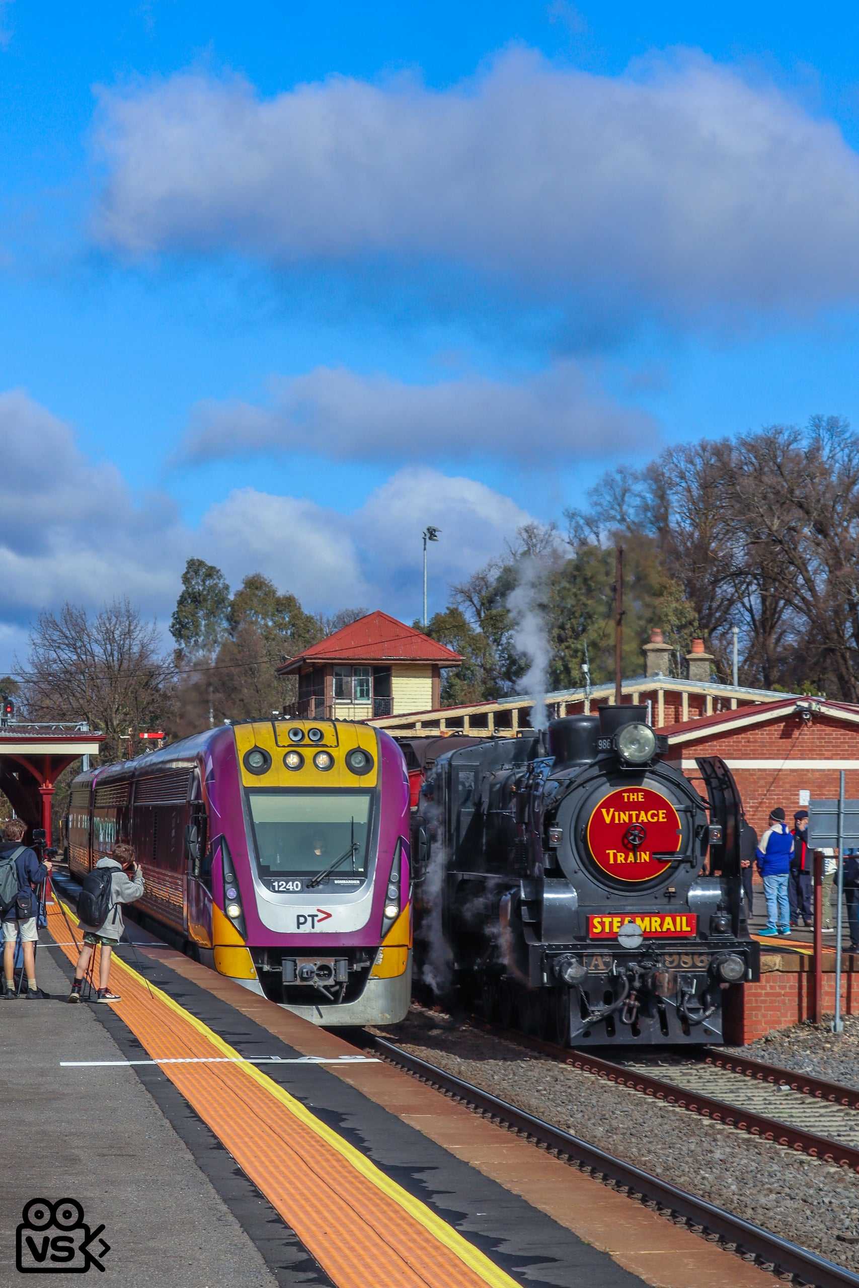 8091 x 8019, Castlemaine