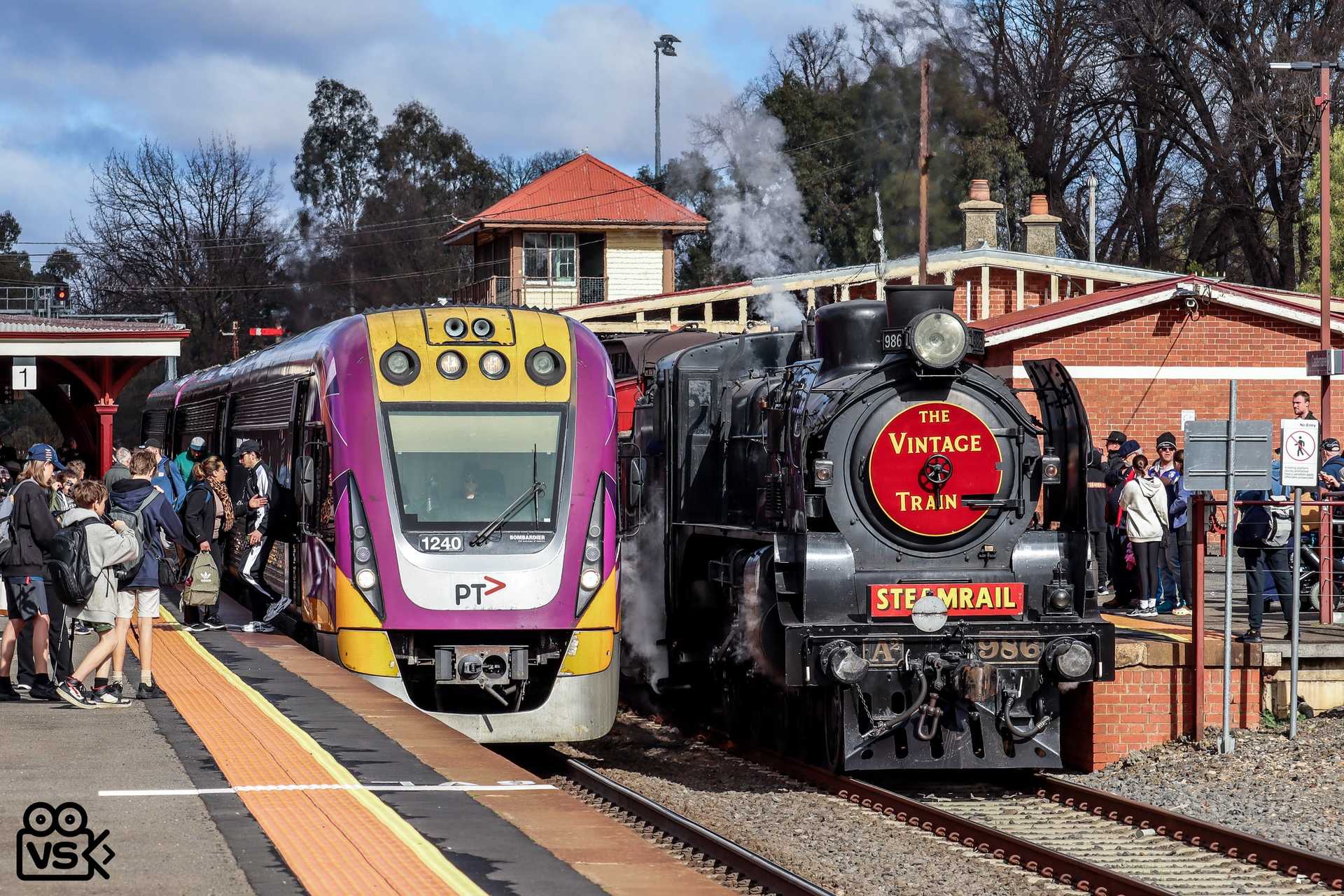 8091 x 8019, Castlemaine