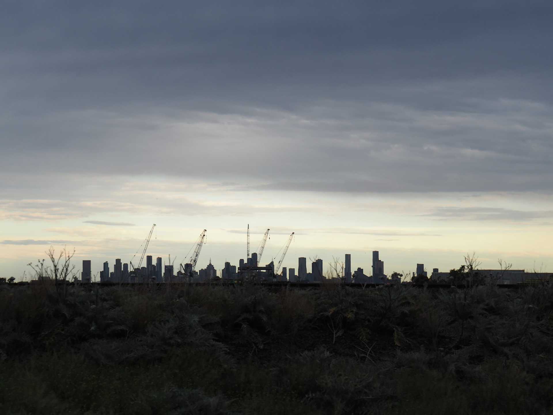 Melbourne in the horizon