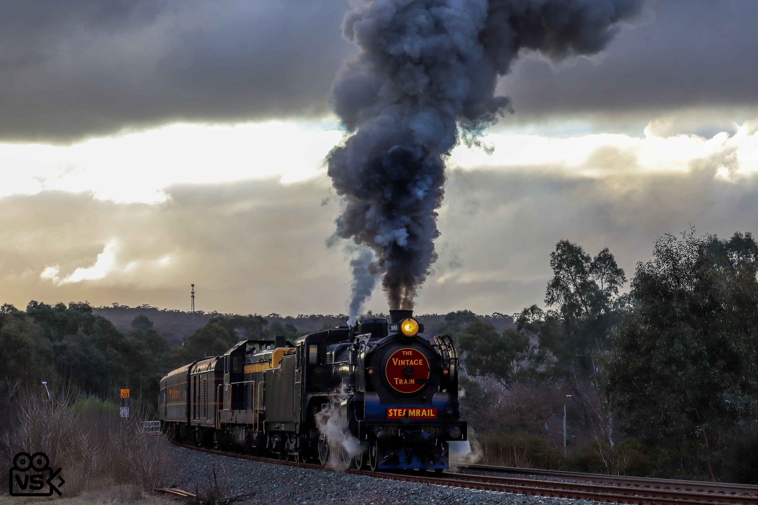 8092, Castlemaine